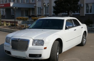 Аренда Chrysler 300C в Ростове-на-Дону